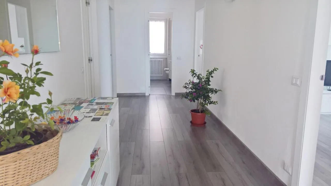 La Terrazza Lake Como Apartment Sala Comacina